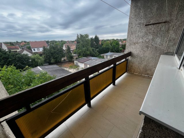Kiadó téglalakás, albérlet, Tatán 180 E Ft / hó, 2 szobás