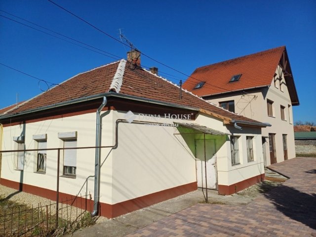Eladó családi ház, Miskolcon 49 M Ft, 5 szobás