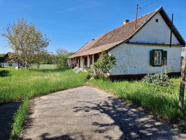 Eladó családi ház, Tápióbicskén 20.99 M Ft, 5 szobás