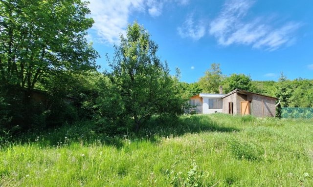 Eladó telek, Miskolcon 2.5 M Ft / költözzbe.hu