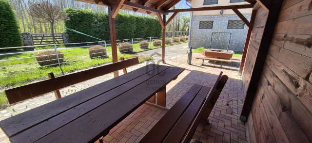 Eladó családi ház, Tiszacsegén 82 M Ft, 3 szobás