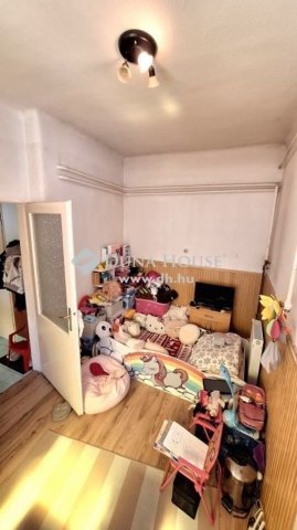 Eladó családi ház, Dabason 86.9 M Ft, 6 szobás