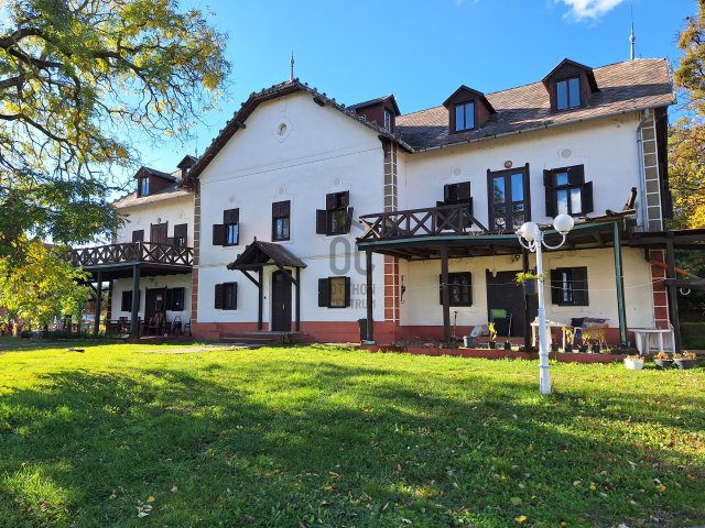 Eladó hotel, Balatonedericsen 314.768 M Ft, 25 szobás