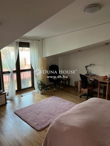 Eladó családi ház, Budapesten, XX. kerületben 97 M Ft, 6 szobás