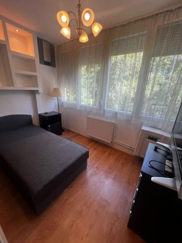 Kiadó téglalakás, albérlet, Debrecenben 360 E Ft / hó, 3 szobás