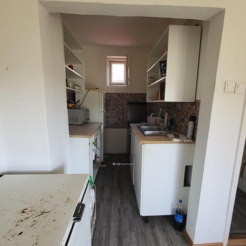 Eladó családi ház, Nyírábrányon 13.9 M Ft, 2 szobás