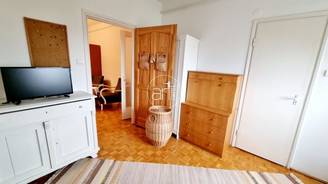 Kiadó téglalakás, albérlet, Szegeden 125 E Ft / hó, 2 szobás