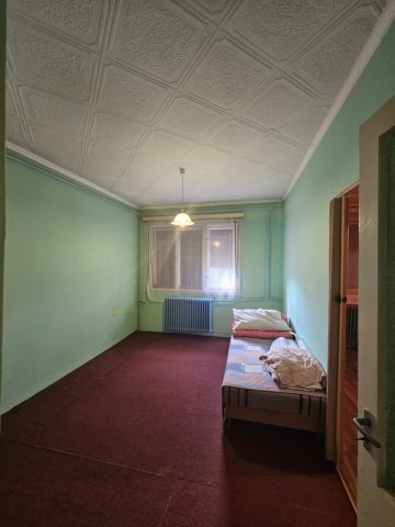 Eladó ikerház, Bősárkányon 38.5 M Ft, 4 szobás