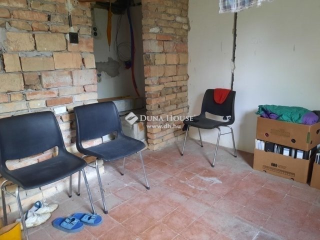 Eladó ikerház, Budapesten, X. kerületben 90 M Ft, 5 szobás