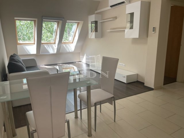 Kiadó téglalakás, albérlet, Szegeden 221 E Ft / hó, 2 szobás