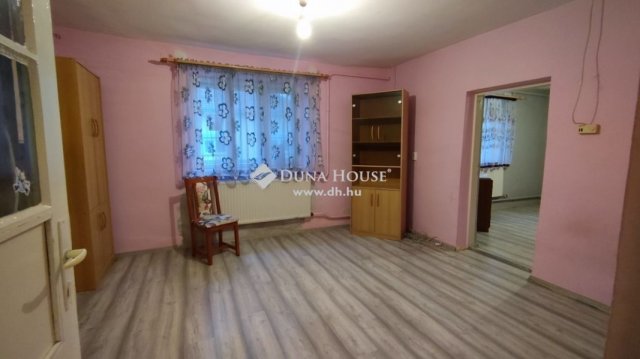 Eladó családi ház, Mindszenten 13.9 M Ft, 2+1 szobás