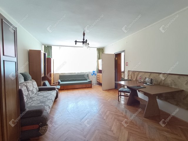 Eladó téglalakás, Sopronban 54 M Ft, 2+1 szobás