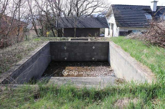 Eladó családi ház, Szentendrén 86.24 M Ft, 4 szobás