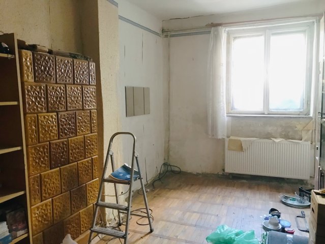Eladó családi ház, Budapesten, III. kerületben 42 M Ft, 2 szobás