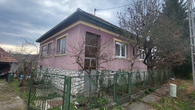 Eladó családi ház, Egerszóláton 25.5 M Ft, 3 szobás