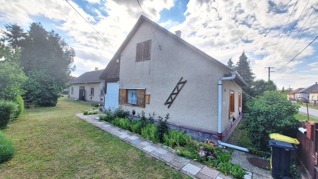 Eladó családi ház, Taktaharkányon 15.9 M Ft, 4 szobás