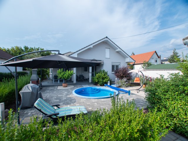 Eladó családi ház, Ballószögön 134.8 M Ft, 4 szobás
