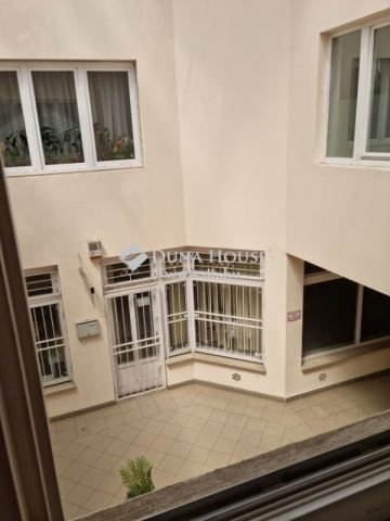 Eladó téglalakás, Budapesten, XXI. kerületben 80 M Ft, 3 szobás