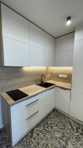 Eladó panellakás, Győrött 59 M Ft, 3 szobás