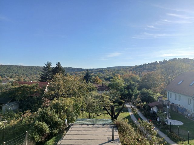 Eladó családi ház, Balatonalmádiban 114 M Ft