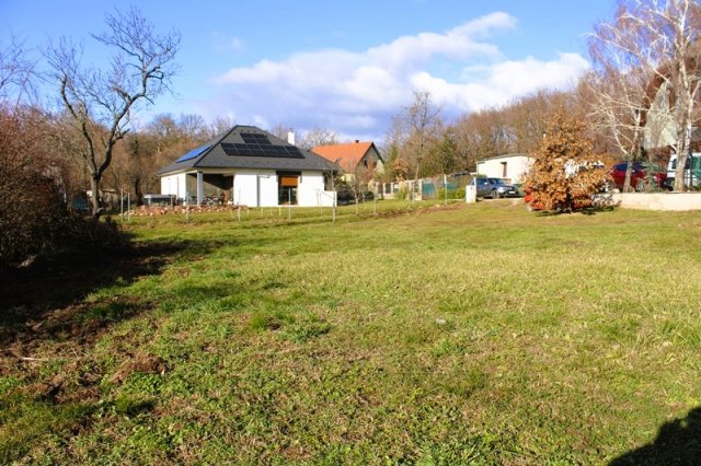 Eladó telek, Balatonalmádiban 23.9 M Ft / költözzbe.hu