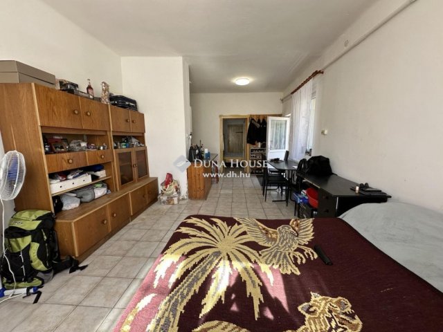 Eladó családi ház, Tokodon 22.5 M Ft, 2 szobás