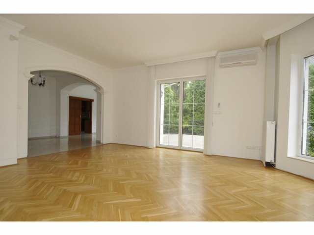 Eladó családi ház, Budapesten, II. kerületben 289 M Ft, 6 szobás