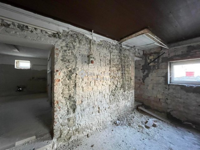 Eladó hotel, Izsákon 89.9 M Ft, 1 szobás / költözzbe.hu