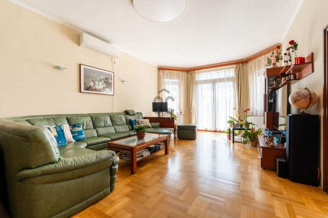 Eladó téglalakás, Budapesten, XI. kerületben 189 M Ft, 4 szobás
