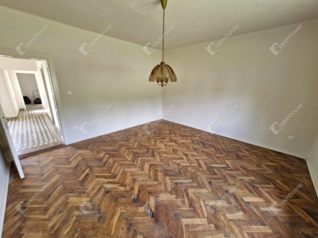 Eladó családi ház, Csörnyeföldön 19.9 M Ft, 3 szobás