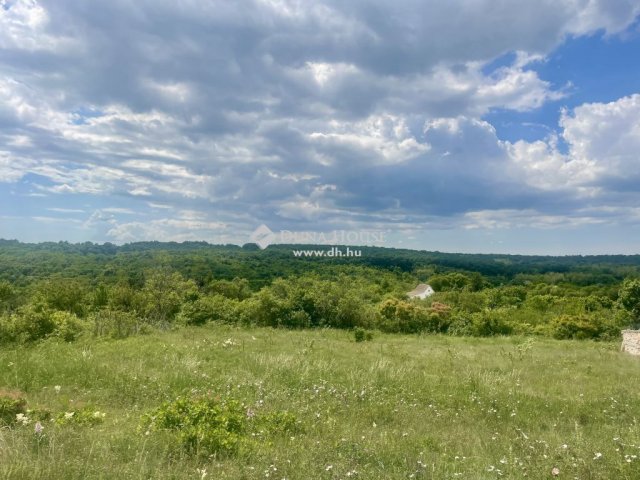 Eladó telek, Szentkirályszabadján 190 M Ft / költözzbe.hu