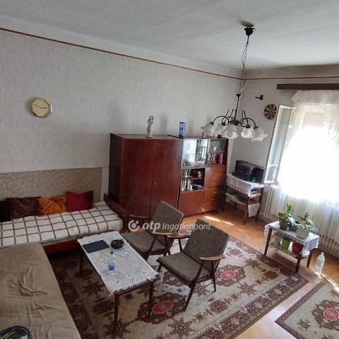Eladó családi ház, Miskolcon 28 M Ft, 2+1 szobás