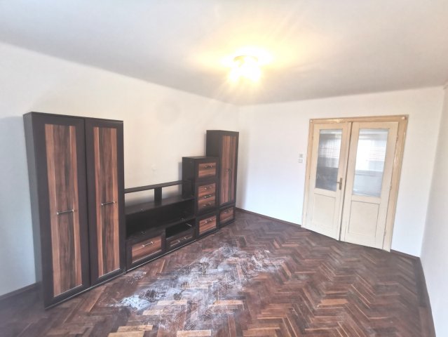 Eladó téglalakás, Budapesten, X. kerületben 38.5 M Ft, 1 szobás