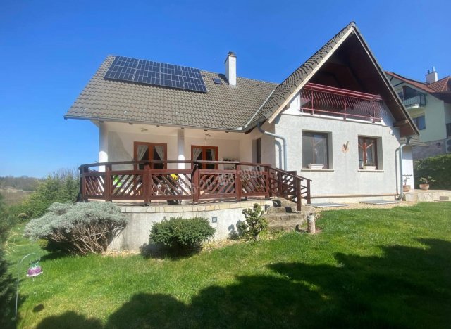 Eladó családi ház, Pátyon 230 M Ft, 6 szobás