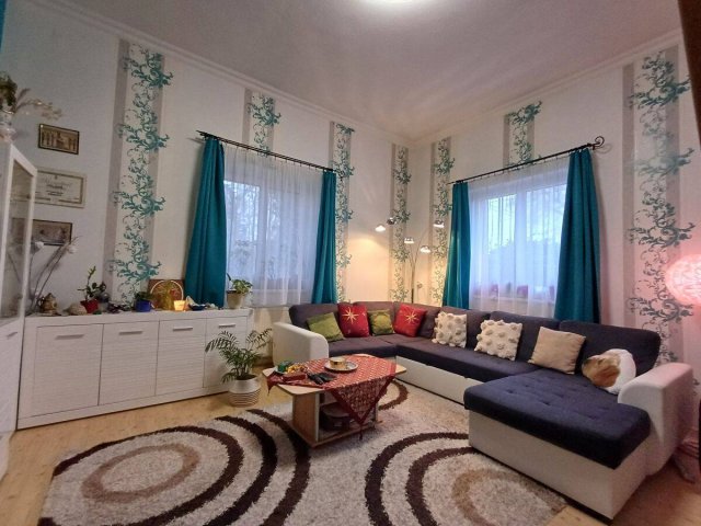 Eladó ikerház, Budapesten, XVI. kerületben 114.9 M Ft, 4 szobás