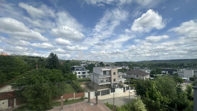 Eladó téglalakás, Budapesten, XI. kerületben 169 M Ft, 3 szobás