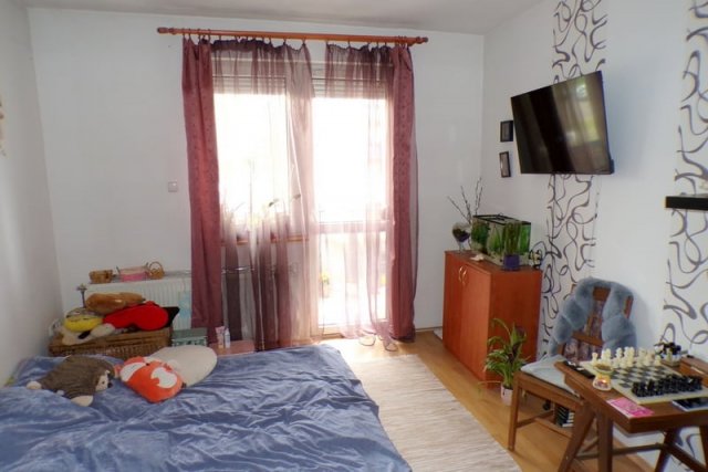 Eladó téglalakás, Nyíregyházán 41.9 M Ft, 3 szobás