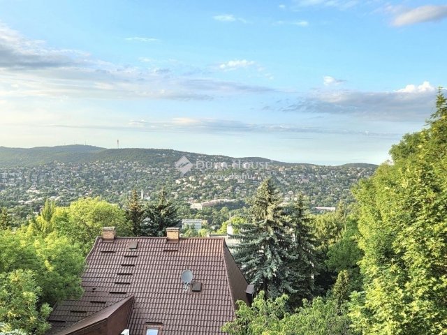 Eladó téglalakás, Budapesten, XII. kerületben 94 M Ft, 3 szobás