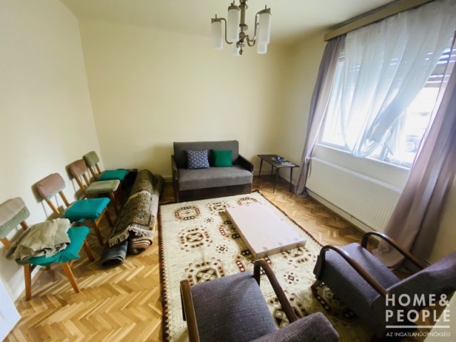 Eladó családi ház, Szegeden 52.99 M Ft, 3 szobás