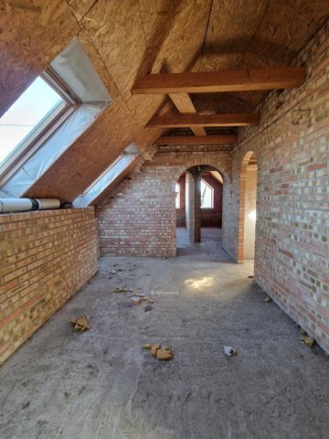 Eladó családi ház, Miskolcon 44.9 M Ft, 5 szobás