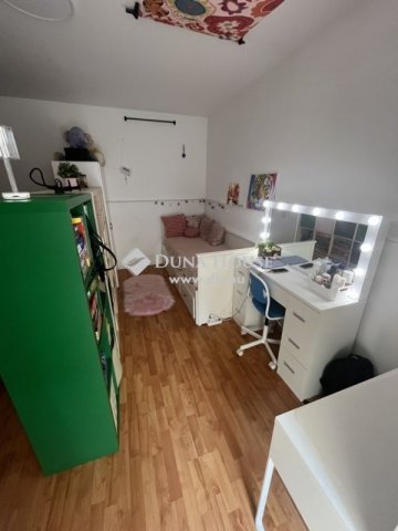 Eladó családi ház, Pilisszántón 94 M Ft, 4 szobás