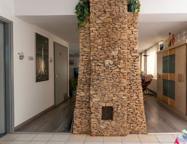 Eladó családi ház, Mányon 79.9 M Ft, 4 szobás
