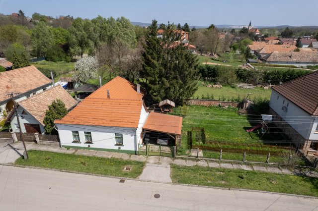 Eladó családi ház, Környén 54.5 M Ft, 3 szobás