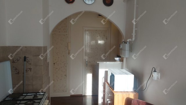 Eladó téglalakás, Békéscsabán 21.2 M Ft, 2 szobás
