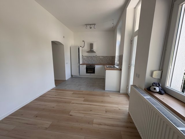 Kiadó családi ház, albérlet, Székesfehérvárott 350 E Ft / hó