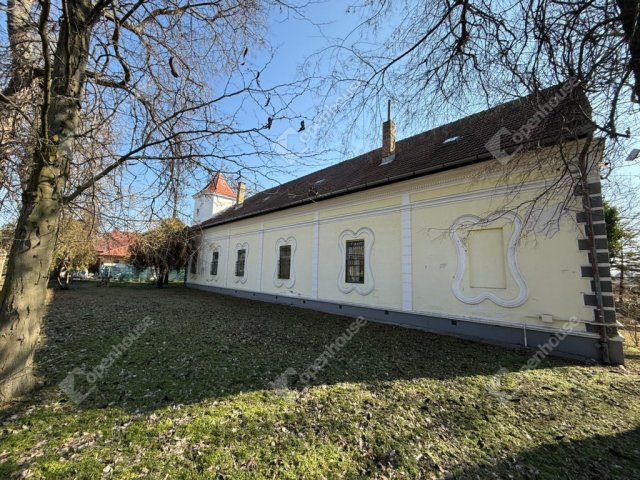 Eladó családi ház, Albertirsán 149.9 M Ft, 7 szobás