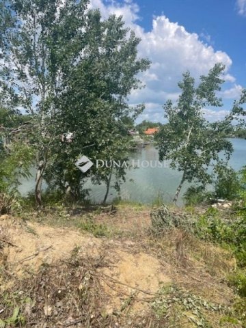 Eladó telek, Szigetszentmiklóson 22.5 M Ft / költözzbe.hu
