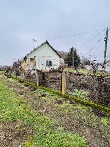 Eladó családi ház, Napkoron 21 M Ft, 3 szobás