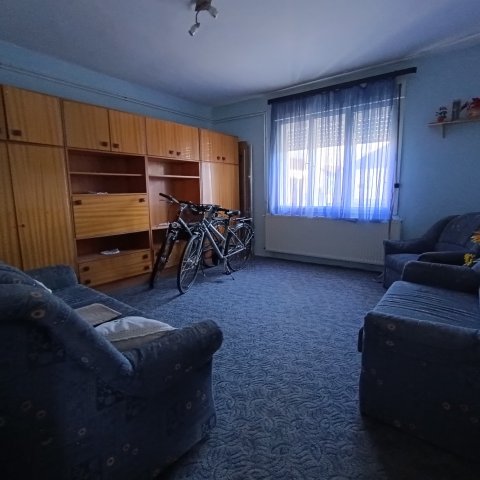 Kiadó családi ház, albérlet, Nagykanizsán 150 E Ft / hó