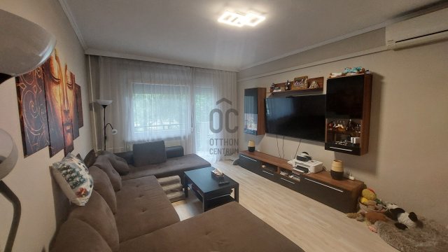 Eladó panellakás, Budapesten, XV. kerületben 66.5 M Ft, 2 szobás